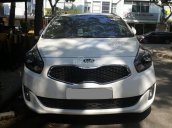 Bán Kia Rondo CRDi 1.7AT 2016 màu trắng tuyệt đẹp