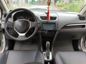 Bán Suzuki Swift đời 2015, màu trắng