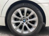 Bán em BMW 320i màu trắng, đăng ký 12/2009 tự động, chạy cực đã