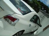 Cần bán gấp Toyota Vios 2010, màu trắng, xe nhập, giá tốt