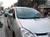 Cần bán lại xe Toyota Innova MT 2007, màu bạc, giữ gìn rất tốt và mới