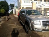 Bán chiếc xe Ford Everest đời 2008, xe ít đi nên còn rất mới