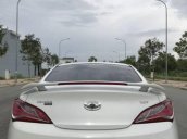 Cần bán gấp Hyundai Genesis năm sản xuất 2012, màu trắng số tự động