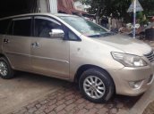 Cần bán xe Innova đời 2007, màu vàng, số tay đã lên form 2013 nhìn rất đẹp