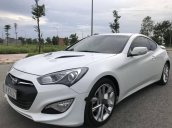 Cần bán gấp Hyundai Genesis năm sản xuất 2012, màu trắng số tự động