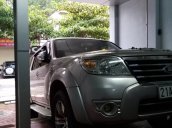 Bán ô tô Ford Everest MT 4x4 sản xuất 2010, ĐK lần đầu 2012 màu hồng phấn