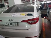 Bán xe Hyundai Sonata 2.0 2016, màu trắng, xe nhập, pô thể thao, cảm biến áp suất lốp