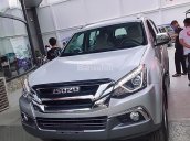 Bán xe Isuzu mu-X SX 2018, màu bạc, xe nhập