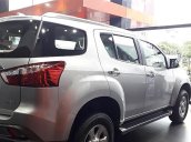 Bán xe Isuzu mu-X SX 2018, màu bạc, xe nhập