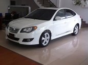 Bán Hyundai Avante HD 2011, màu trắng, xe sử dụng kỹ, còn rất mới