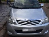 Bán Toyota Innova 2010, màu bạc chính chủ, giá tốt