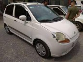 Bán Chevrolet Spark năm sản xuất 2011, màu trắng như mới