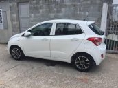 Bán Hyundai Grand i10 đời 2014, màu trắng số sàn