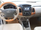 Bán ô tô Toyota Innova G đời 2010, màu bạc