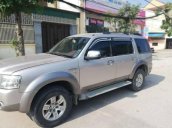 Cần bán Ford Everest sản xuất 2008, màu bạc xe gia đình