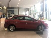 Bán xe Ford Focus Titanium đời 2018, màu đỏ