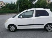 Cần bán gấp Daewoo Matiz năm sản xuất 2009, màu trắng 