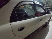 Cần bán xe Daewoo Nubira năm sản xuất 2002, màu trắng