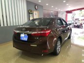 Bán xe Toyota Corolla altis 1.8G sản xuất năm 2016, màu nâu xe gia đình