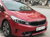 Cần bán Kia Cerato đời 2017, màu đỏ, giá 615tr