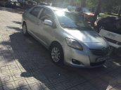 Cần bán Toyota Vios sản xuất 2010, màu bạc