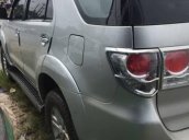 Cần bán gấp Toyota Fortuner năm sản xuất 2013, màu bạc