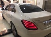 Bán Mercedes C250 2016, màu trắng