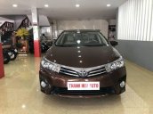 Bán xe Toyota Corolla altis 1.8G sản xuất năm 2016, màu nâu xe gia đình