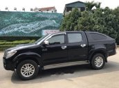 Cần bán lại xe Toyota Hilux năm sản xuất 2013, màu đen như mới 