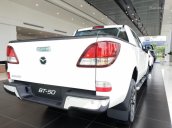 Bán xe Mazda BT 50 sản xuất 2018 màu trắng, giá chỉ 655 triệu, nhập khẩu