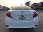 Bán xe Toyota Vios năm 2017, màu trắng số sàn