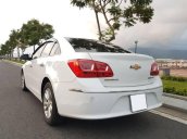 Bán ô tô Chevrolet Cruze đời 2016, màu trắng xe gia đình