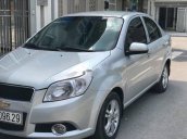 Bán ô tô Chevrolet Aveo sản xuất 2015, màu bạc chính chủ