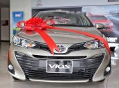 Cần bán Toyota Vios 2018, màu vàng