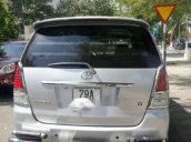 Cần bán xe Toyota Innova G năm 2010, màu bạc chính chủ