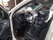 Bán Hyundai Tucson 2.0AT 4WD 2011, màu trắng, xe nhập, giá chỉ 546 triệu