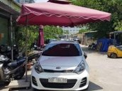 Cần bán xe Kia Rio năm sản xuất 2015, màu trắng, xe nhập chính chủ