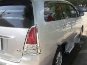 Cần bán xe Toyota Innova G năm 2010, màu bạc chính chủ