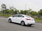 Cần bán xe Hyundai Accent năm 2018, màu trắng, nhập khẩu, mới 100%