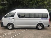 Cần bán xe Toyota Hiace năm 2013, màu bạc, nhập khẩu Nhật Bản 