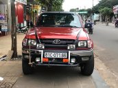 Cần bán Toyota Hilux sản xuất 2002, màu đỏ, xe nhập