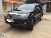 Gia đình bán xe Toyota Fortuner G 2013, màu đen 