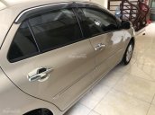 Bán Toyota Vios E 2011, màu vàng xe gia đình  