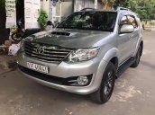 Bán xe cũ Toyota Fortuner G 2016, màu bạc, giá 882tr