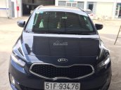 Bán Kia Rondo GAT 2.0AT màu xanh đá, máy xăng, số tự động, sản xuất 2016, biển Sài Gòn