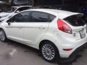 Bán xe Ford Fiesta AT Sx 11/ 2016, màu trắng, 490 triệu