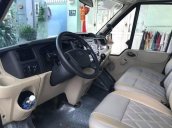 Bán nhanh xe Ford Transit 2016 số sàn máy dầu, màu bạc