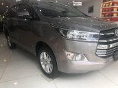 Cần bán Toyota Innova E sản xuất năm 2018, giá tốt