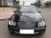 Bán Mercedes AT đời 2004, màu đen số tự động