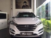 Bán Hyundai Tucson năm 2018, màu trắng, giá tốt